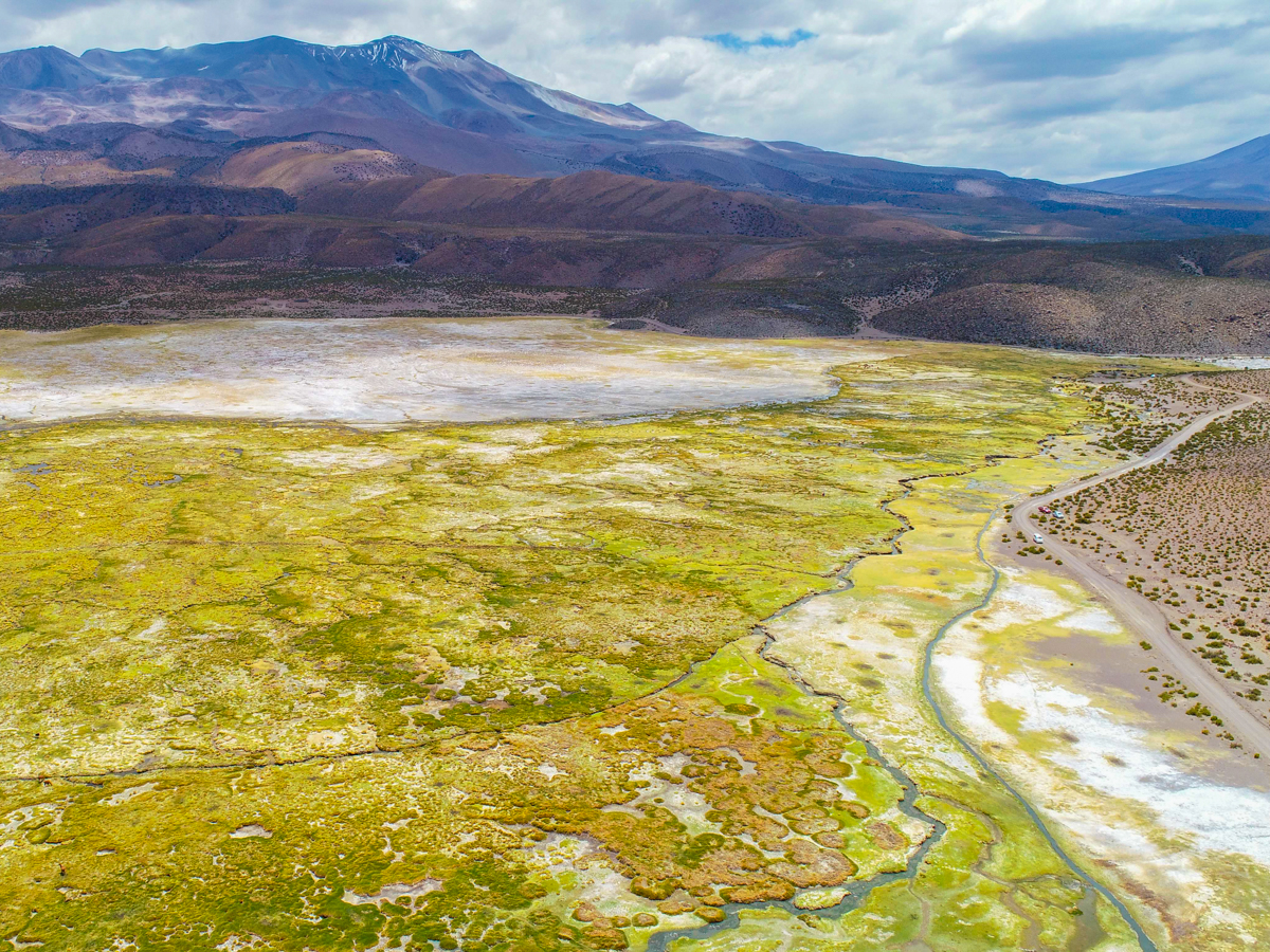 Fotografía aérea sector Tula Callajta, Enquelga, comuna de Colchane