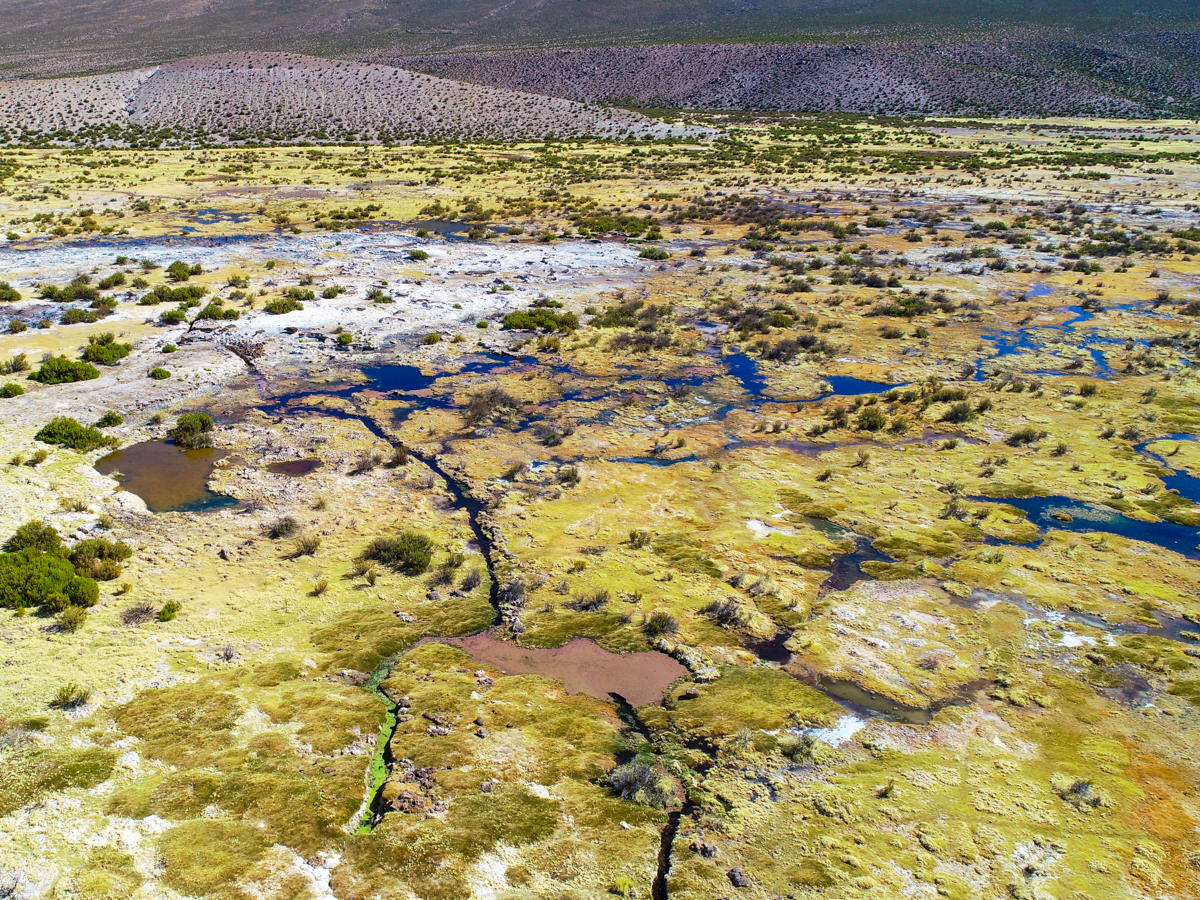 Fotografía aérea del sector Puku Jalsure, Villablanca, comuna de Colchane